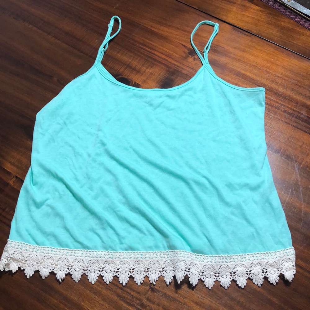Crop too lace bottom.